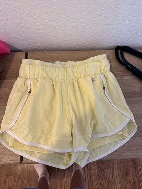 Sweaty Betty Pale Yellow Athletic Shorts with White Trim